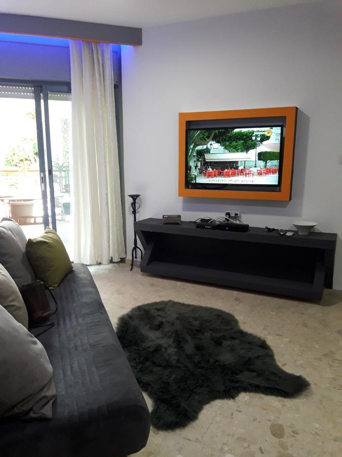 Royal Park Lakeview Apartment Eilat Ngoại thất bức ảnh